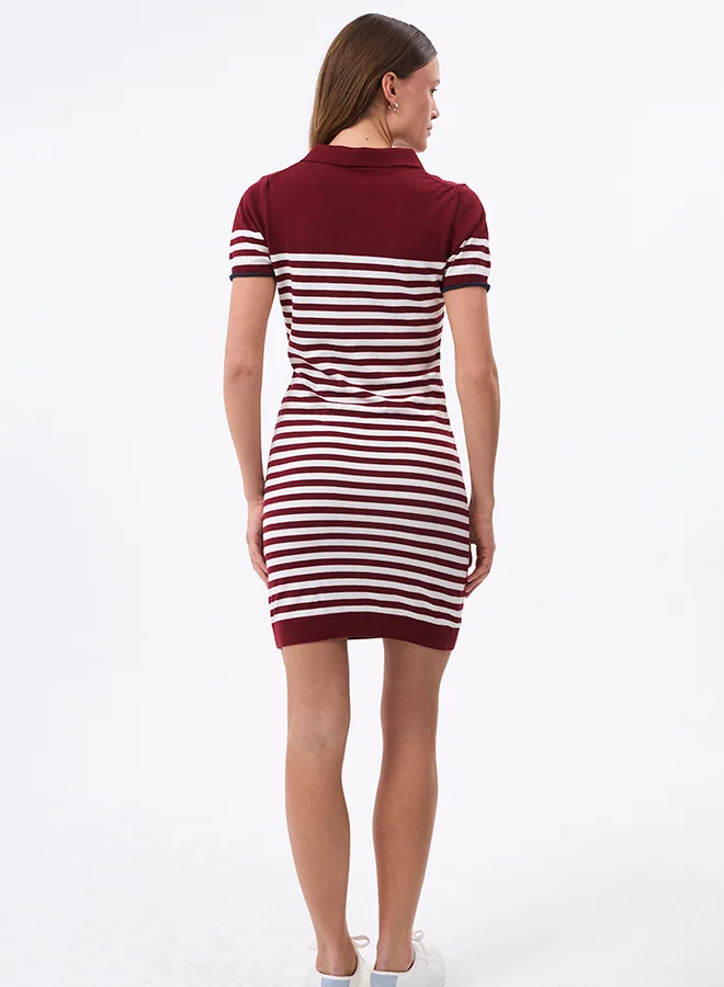 فيليكس هاردي V neck Collared and Striped Elegant Knit Midi Summer Dress