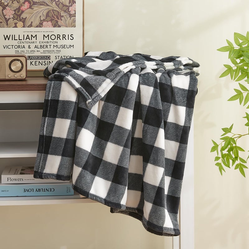 BEDELITE Plaid Fleece Throw Blanket for Couch, Black & White Checkered Flannel Blanket, Cozy & Soft Buffalo Plaid Decor Blanket for Women, Men, 50"x60" - Image 3
