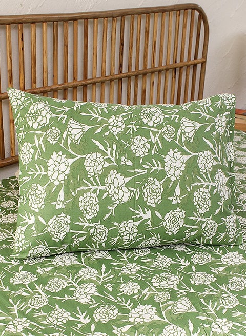 3-Piece Cotton Bedsheet Set Includes Genda Phool Bed Sheet (Green) & 2 Pillow Covers (46x69cm) | Machine Washable | 144 Thread Count Bed Linen with Pillow Case