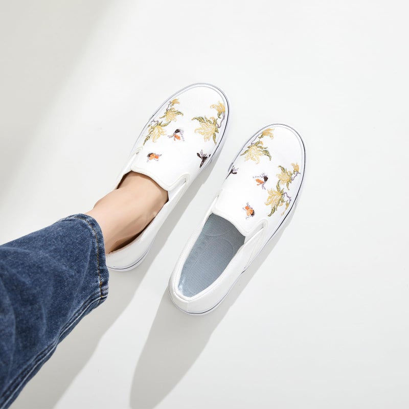 hash bubbie Women's Canvas Slip On Shoes Fashion Sneakers Flats Shoes White Canvas Shoes(White Embroidery.US7) - Image 3