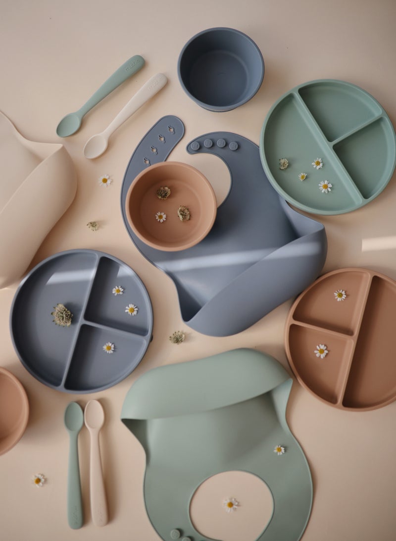 Mushie Silicone Bib Cambridge Blue Confetti - Image 3