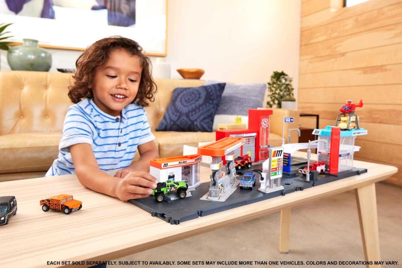 Matchbox Cars Playset, Action Drivers Helicopter Rescue & 1:64 Scale Toy Ambulance & Helicopter, Connects to Other Sets - Image 2