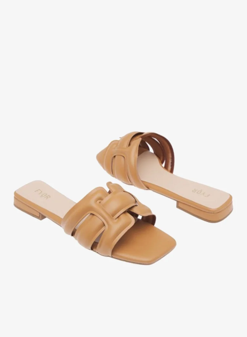 فايور Trendy Flat Sandal BCM 172