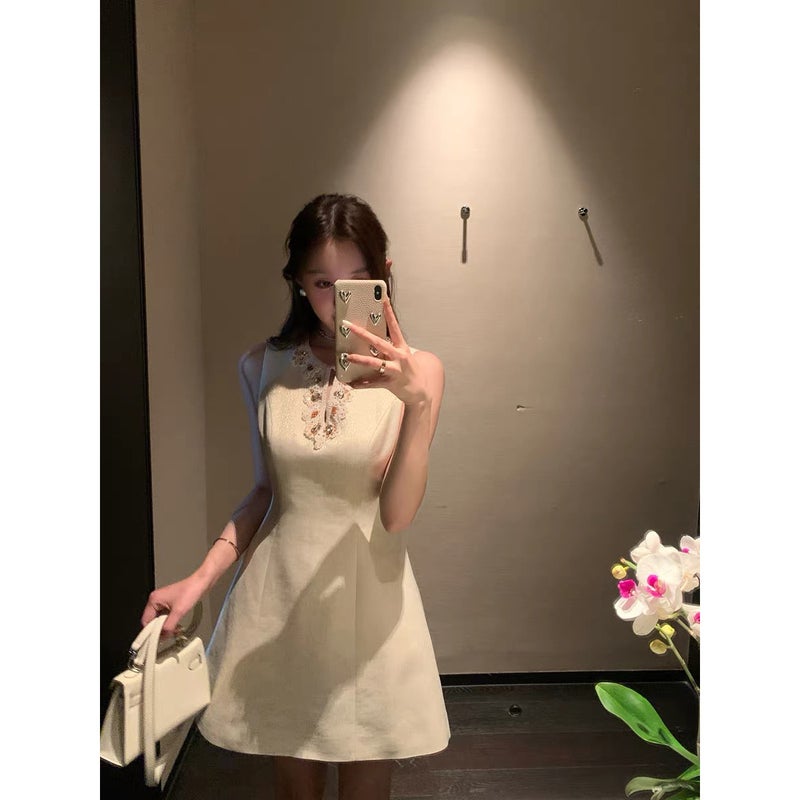 Women's French Vintage Embroidered Rhinestone Tencel Sleeveless A-Line Mini Dress - Image 4
