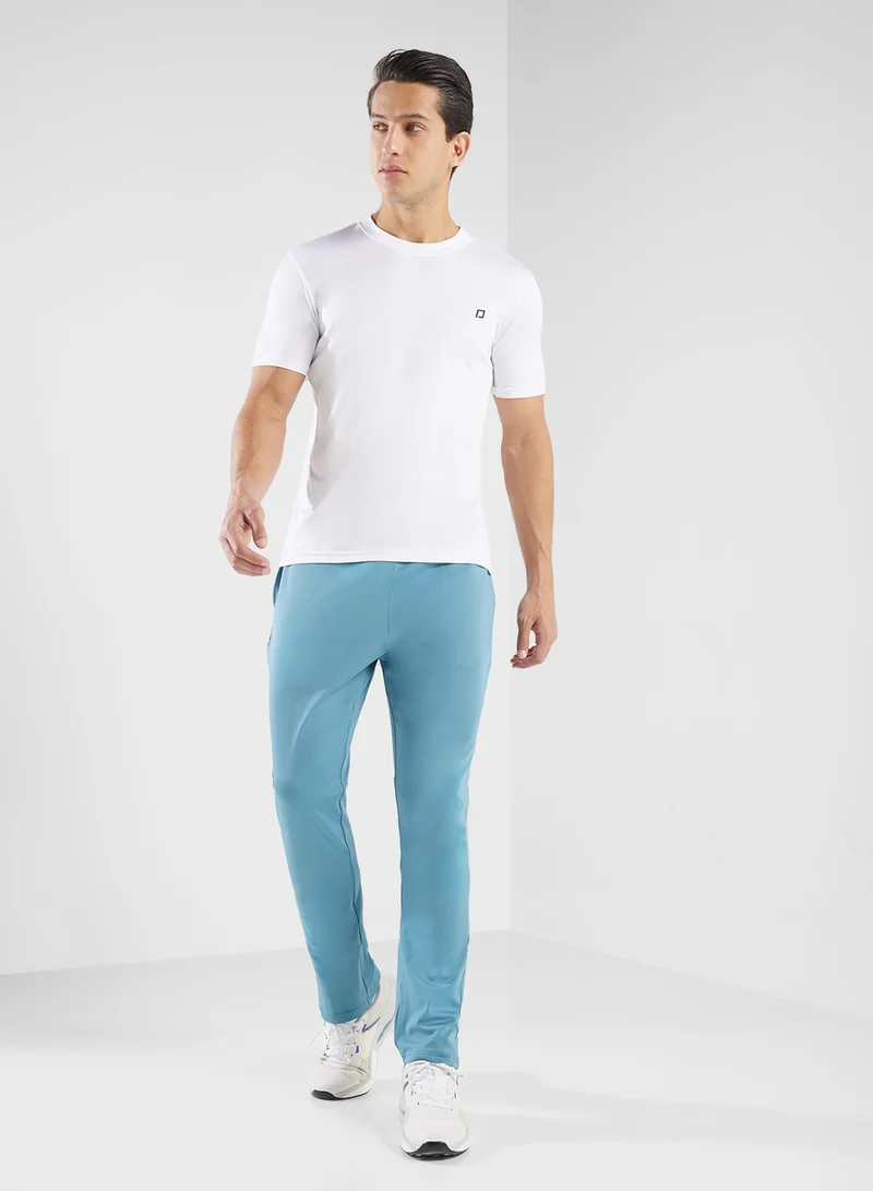 FRWD Essential Crew Neck T-Shirt