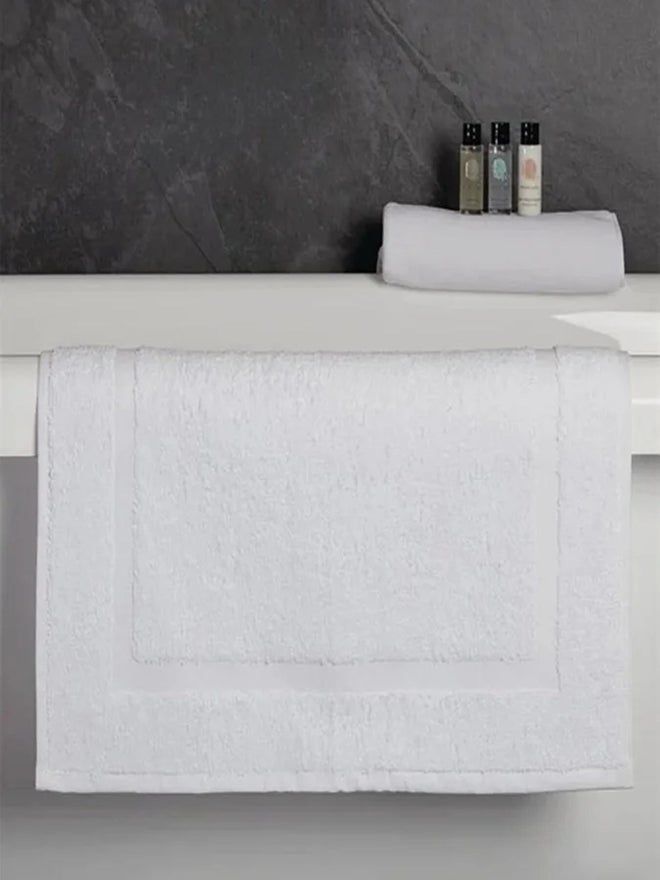 1CHASE Pack of 2 - Towels Cotton Banded Bath Mats, 50x80cm - Image 2