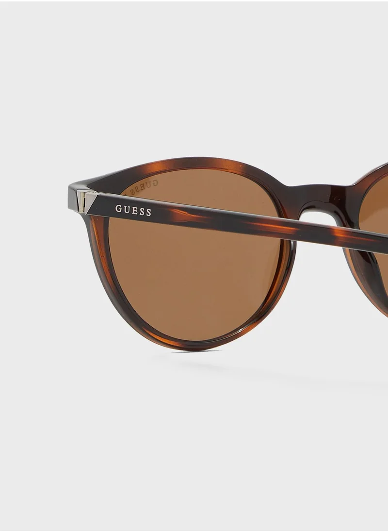 GUESS Round Sunglasses