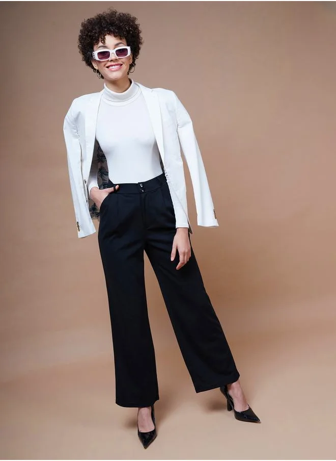 ساسافراس Pleated Detail Straight Leg Pants by Styli