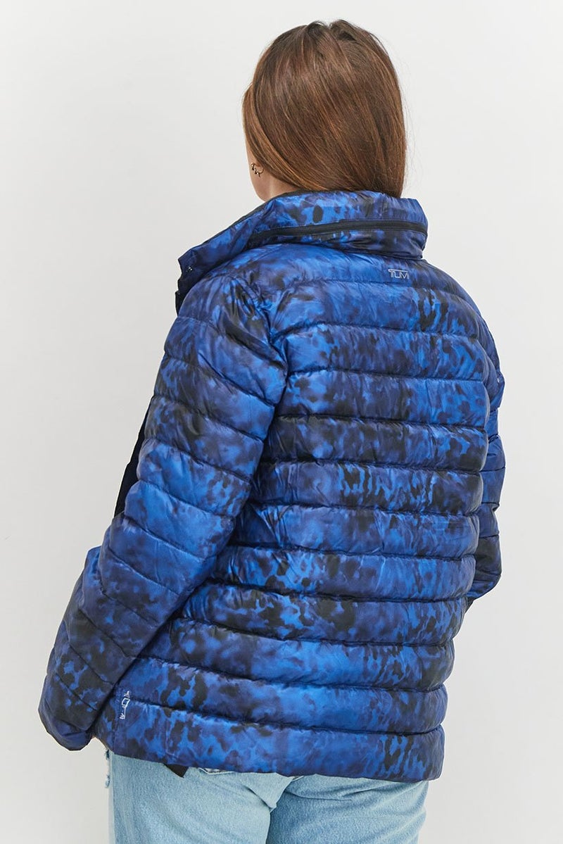 Tumi Women Reversible Hooded Long Sleeve Quilted Camouflage Jacket, Navy Combo - Image 2