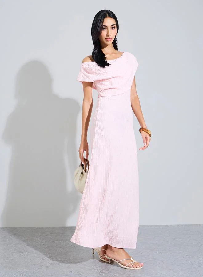 Styli Pink Asymmetric Neck Textured Maxi Dress