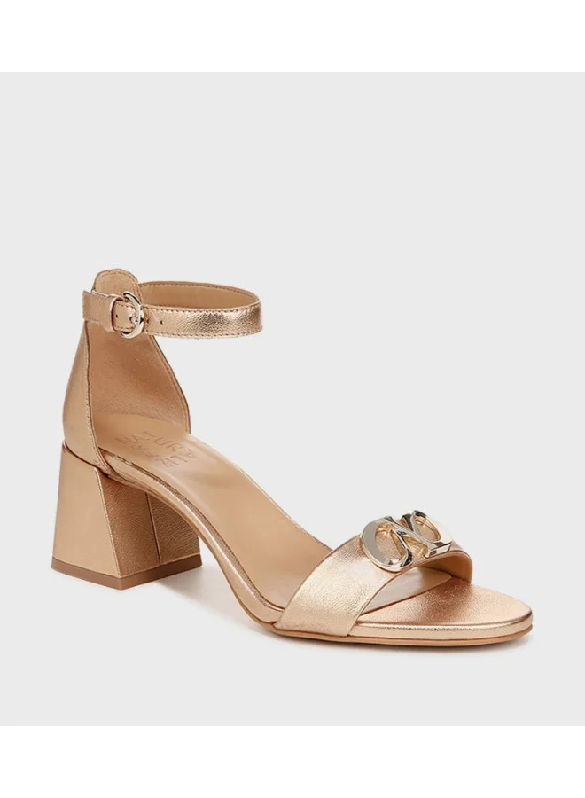 ناتشورالايزر NAVERA-LOGO Metal Accent Ankle Strap Block Heel Sandals