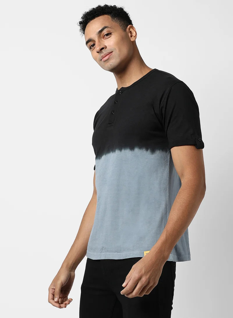 كامبوس سوترا Men's Multicolour Colourblocked Regular Fit Casual T-Shirt