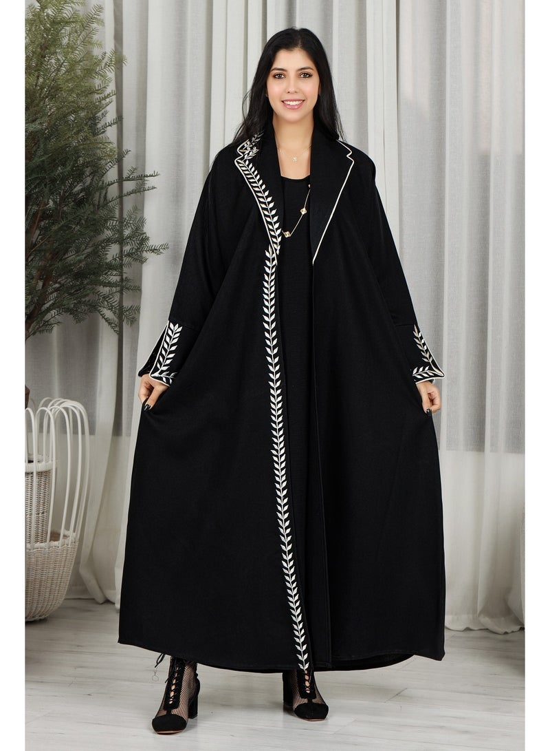 MyesuQ Black abaya decorated with a white pattern - Image 1