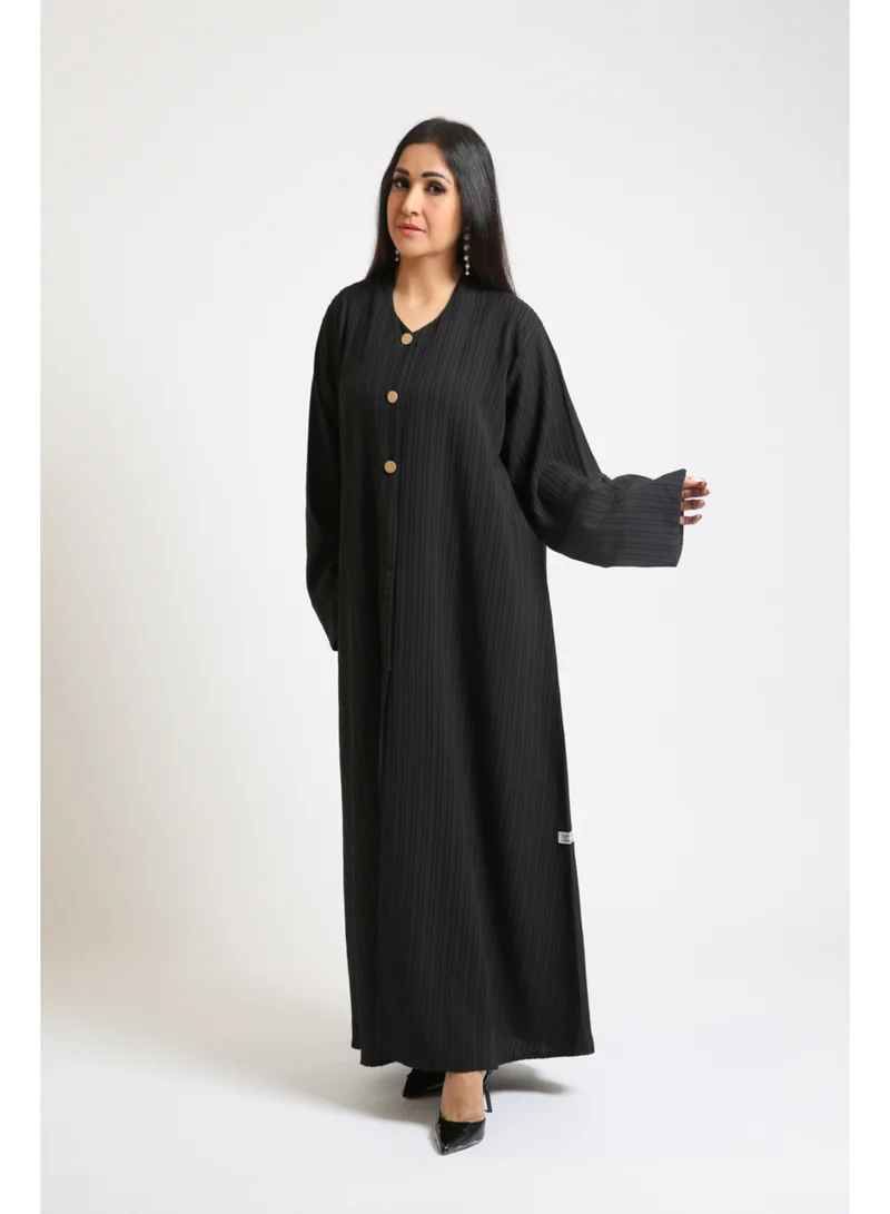 نيكياس قماش ناعم أسود بأزرار ذهبية وشق - مع شيلة