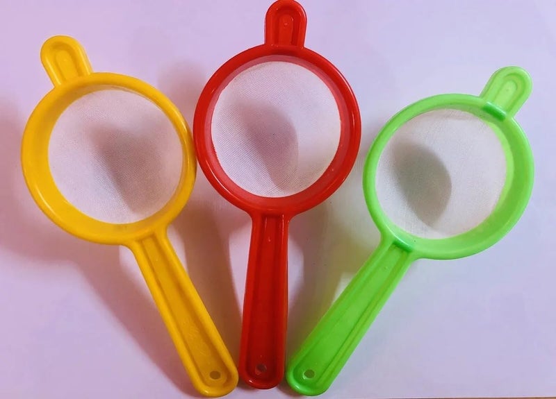 جليفار تشاي تشاني - مصفاة شاي بلاستيكية - فلتر شبكي دقيق 2.5 بوصة، موزع روائح قابل لإعادة الاستخدام خالٍ من مادة BPA، 4 مصافي متعددة الألوان للشاي والشاي العشبي، أداة مطبخ صغيرة الحجم - Image 1