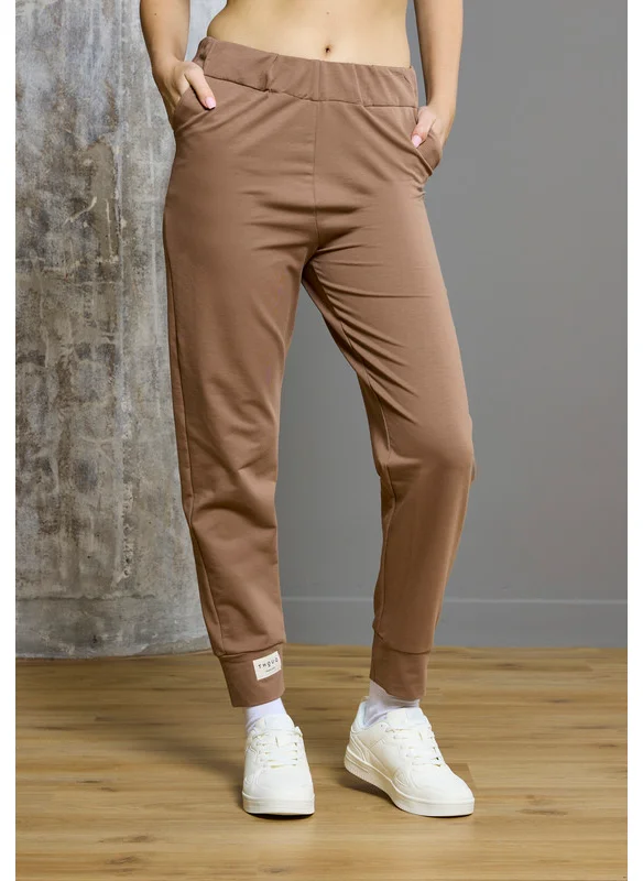 Thouq Tapered Hem Contrast Label Joggers