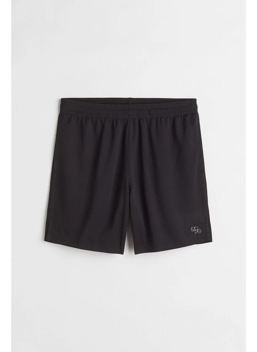 اتش اند ام Sports Shorts