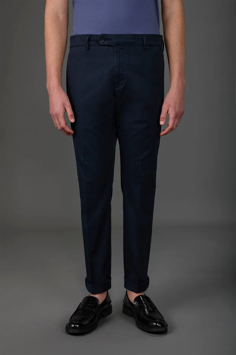 Men's classic chino trousers with extended tab closure - Dk Blue