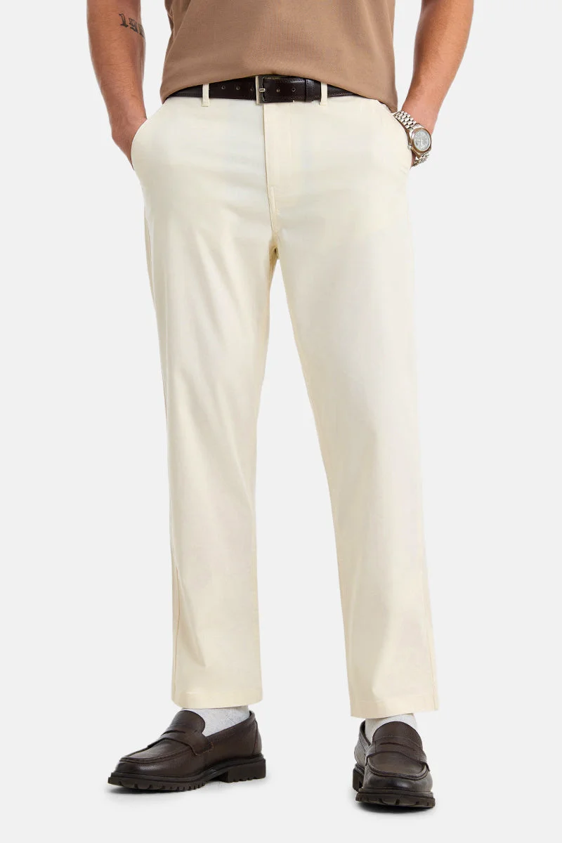 سنيتش Cream Solid Regular Fit Casual Chinos