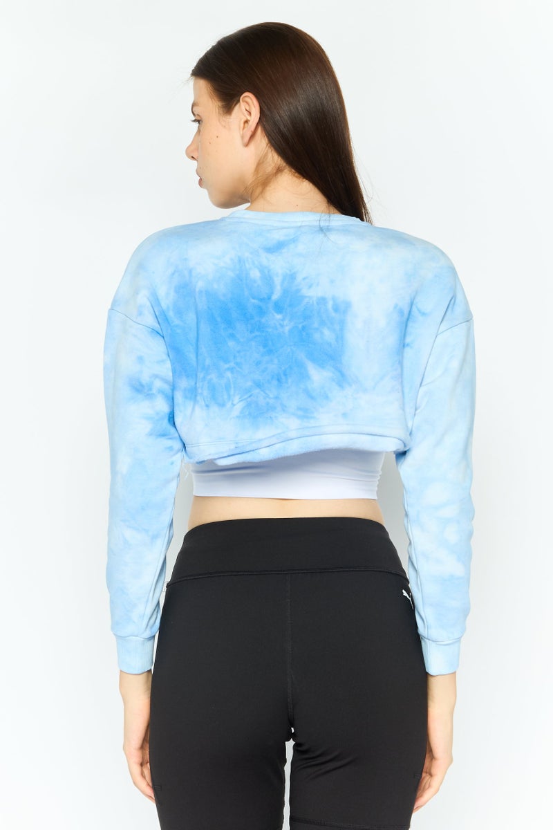 CHELSEA PEERS Women Crew Neck Tie Dye Long Sleeve Cropped Sweatshirt, Light Blue Combo - Image 2