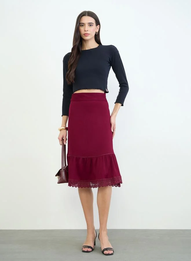 ستايلي Burgundy A-Line Midi Skirt with Lace Detail