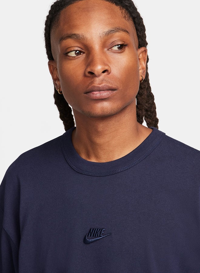 Nike M Nsw Prem Essntl Sust Tee - Image 2