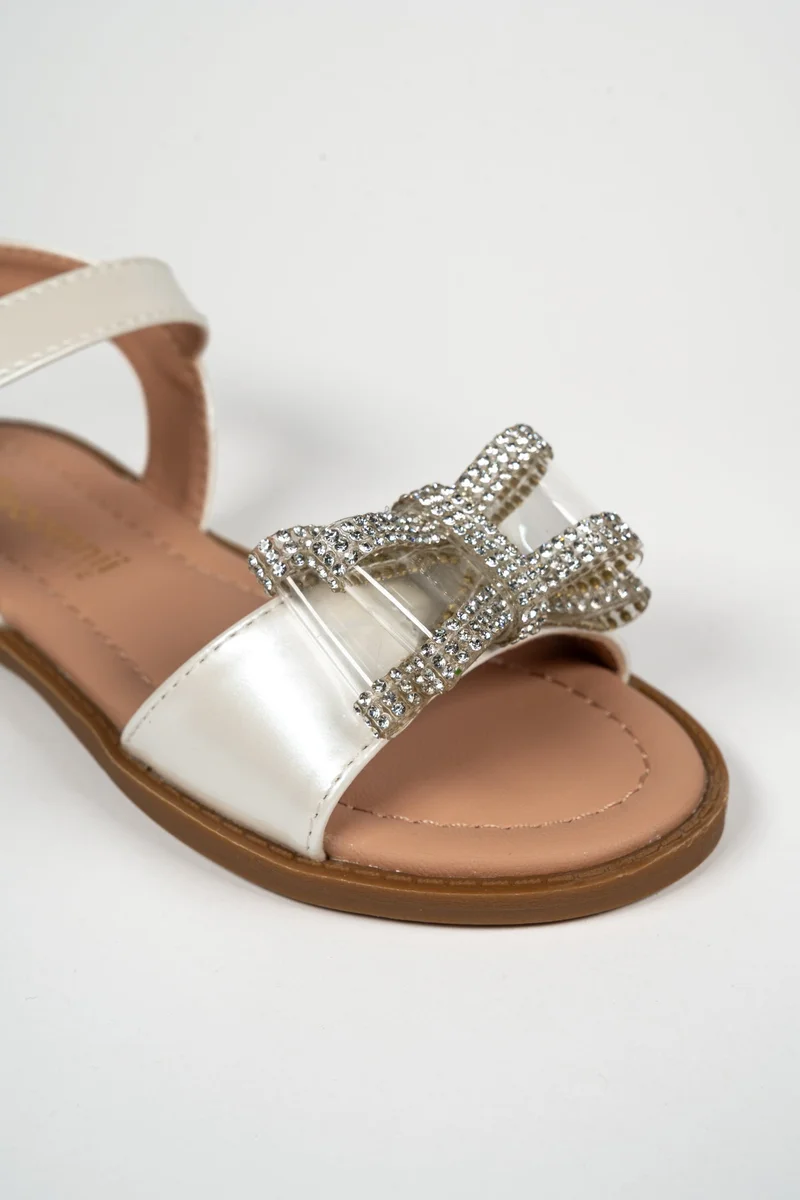 Geoomnii WHITE Geoomnii Girls’ Sandals – Comfortable Casual Sandals for Children, Pre-Teen & Junior Girls for School, Play & Everyday Wear for Women | Best Price UAE