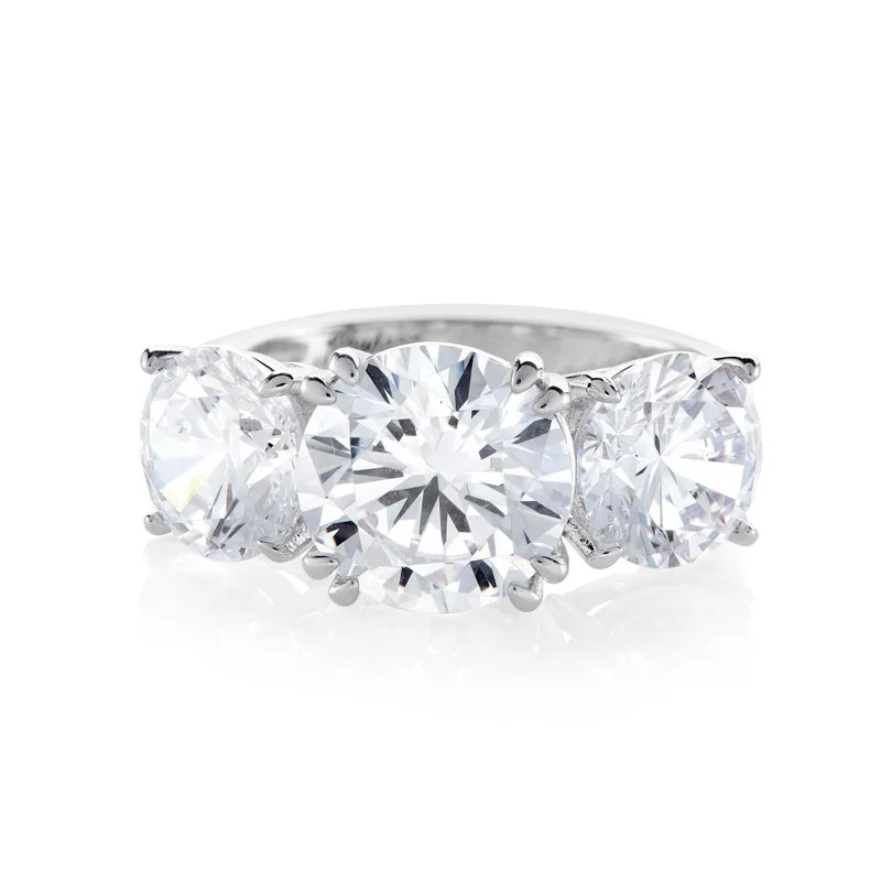 BUCKLEY LONDON THE FLAWLESS COLLECTION - CHUNKY TRINITY RING