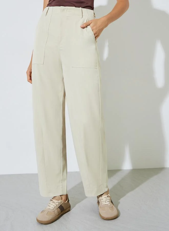 ستايلي Off White Baggy Fit Solid Pants