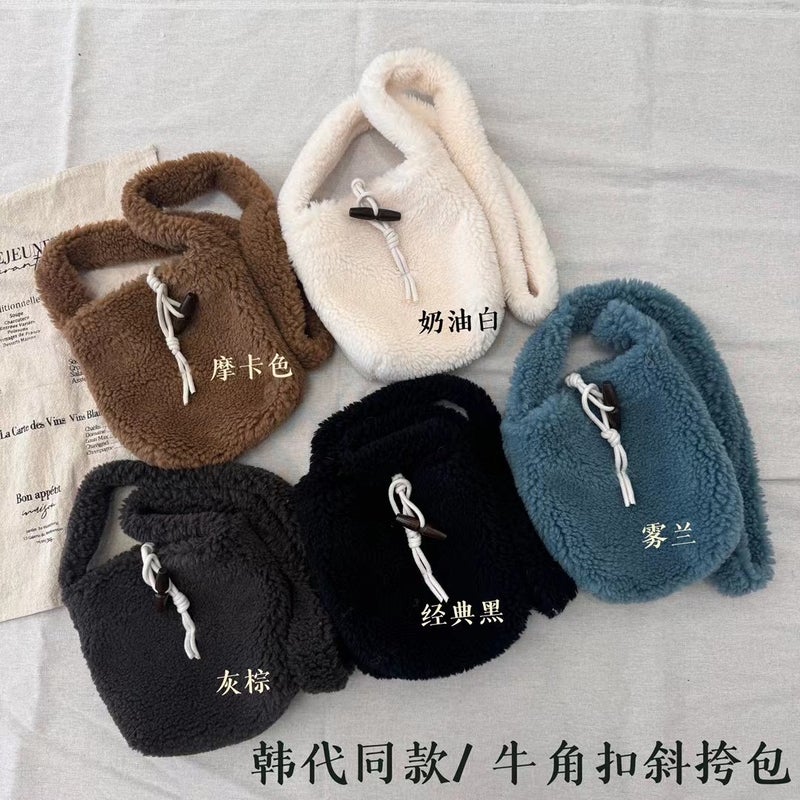 Korean Style Cute Plush Crossbody Bag Women'S Winter Vintage Brown Lamb Fur Horn Buckle Bag Instagram Style Shoulder Bag - Image 4
