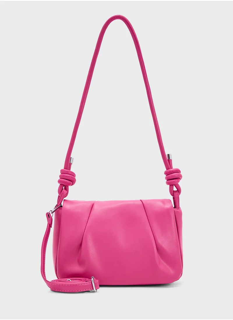 جينجر Ruched Crossbody Bag
