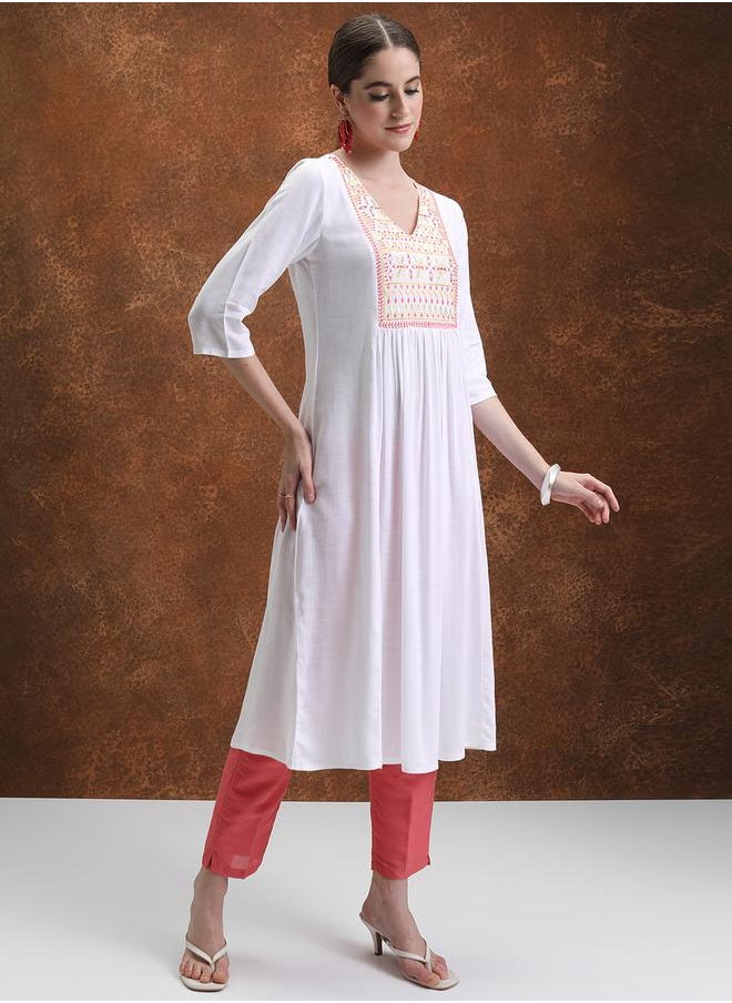Vishudh White Geometric Yoke Design Thread Work A-Line Kurta by Styli  - Image 4