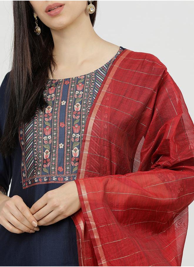 Vishudh Women Navy Blue & Red Printed Cotton Kurta Set with Dupatta by Styli  - Image 5