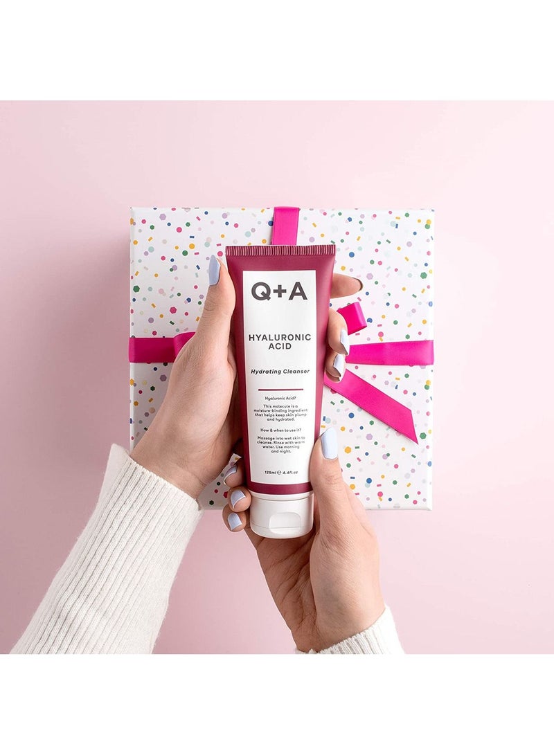Q+A Hyaluronic Acid Facial Cleanser Hydrates, Cleanses And Smoothes Skin, Instead Of Feeling Dry-125ml - Image 2
