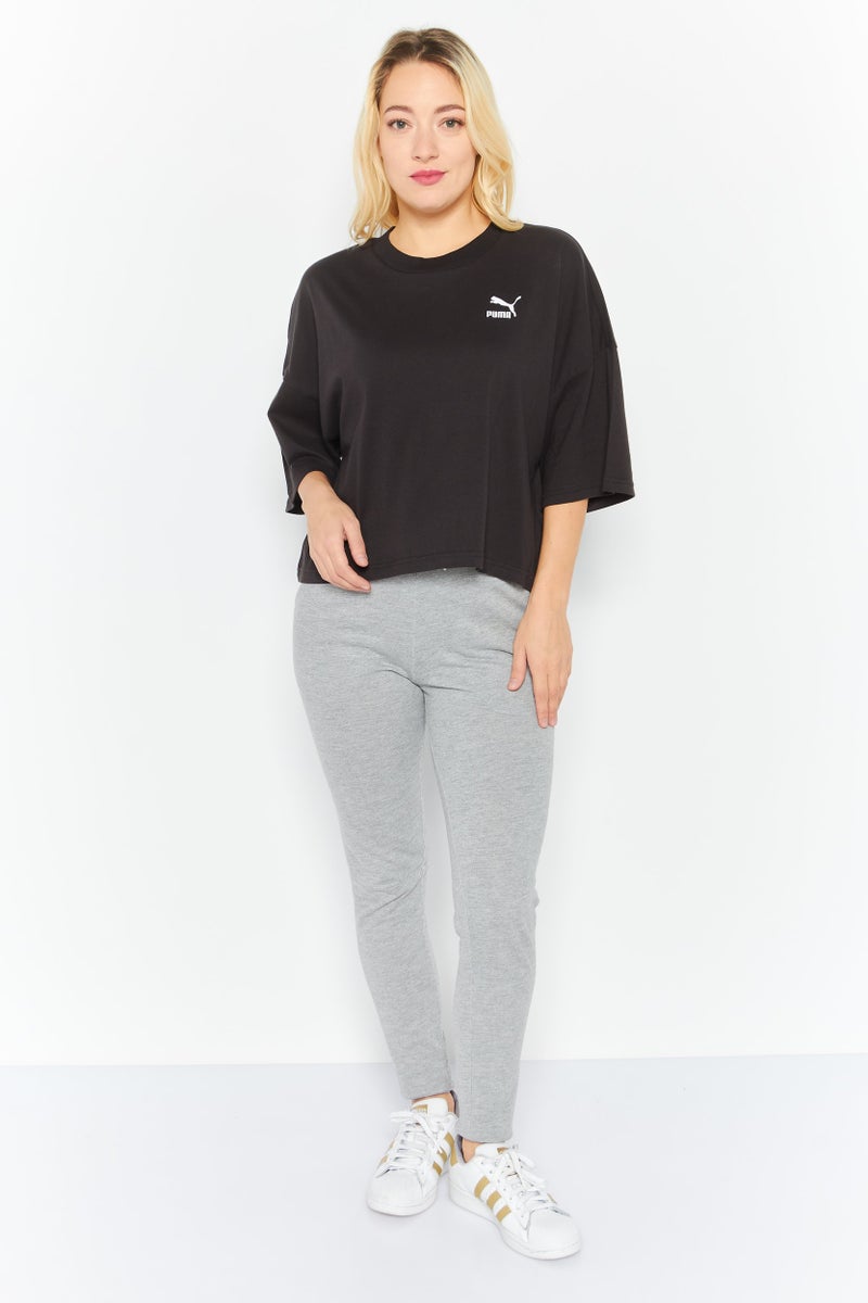 PUMA تي شيرت تدريب قصير الأكمام للنساء بحجم كبير، أسود - Image 2