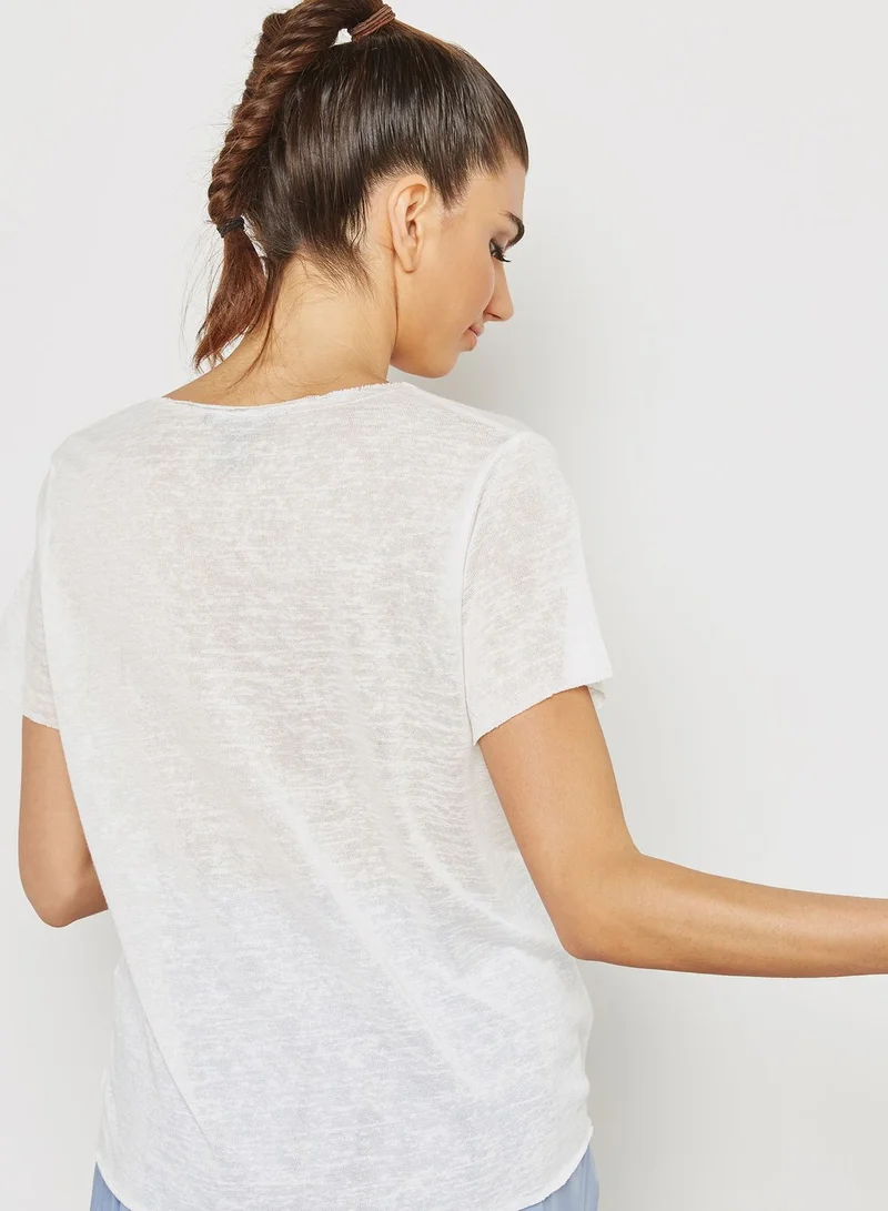 FOREVER 21 Textured T-Shirt