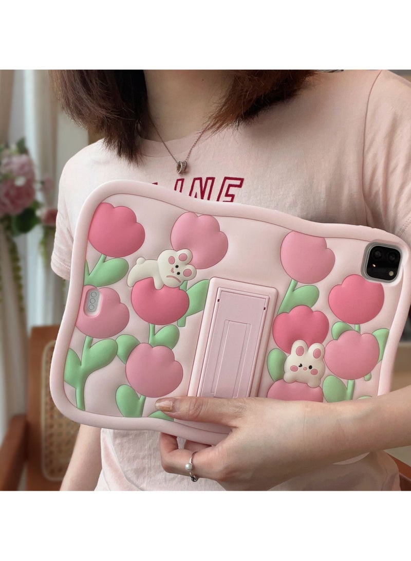 عام حافظة iPad الجيل العاشر 2022 بقياس 10.9 بوصة بتصميم كارتوني جذاب ثلاثي الأبعاد، ناعمة ومميزة، مع وظيفة قلم رصاص وقاعدة دوارة جذابة. - Image 3