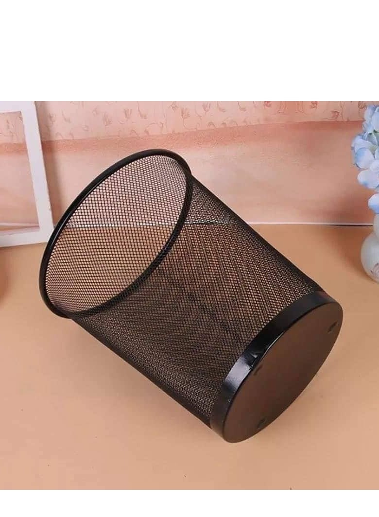 Metal Trash Can – Durable Stainless Steel Garbage Bin with Lid | Modern, Fingerprint-Resistant Waste Bin for Kitchen, Office & Bathroom | Easy-to-Clean, Stylish Design  - Image 1