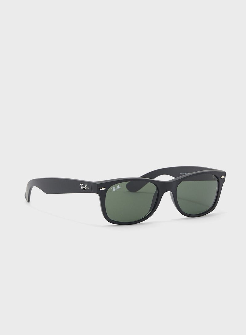 Ray-Ban 0Rb2132 Wayfarer Sunglasses - Image 1