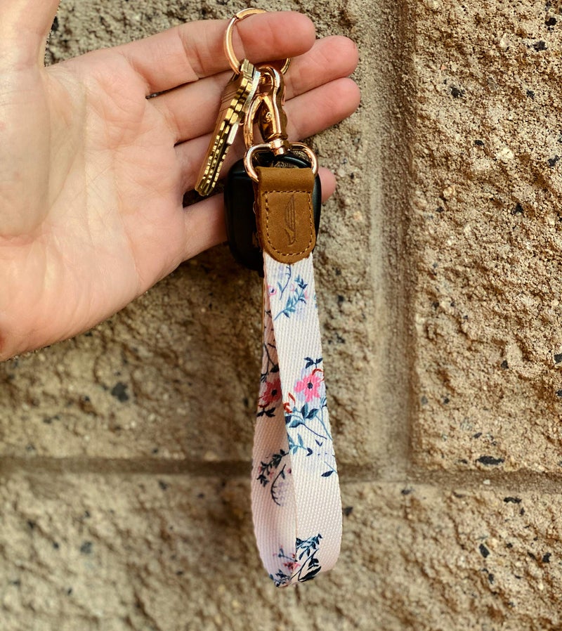 POCKT Lanyard for Keys Wristlet Strap Key Chain Holder for Men and Women - Cool Hand Wrist Lanyards for Keys and Wallets | Bloom - Image 3