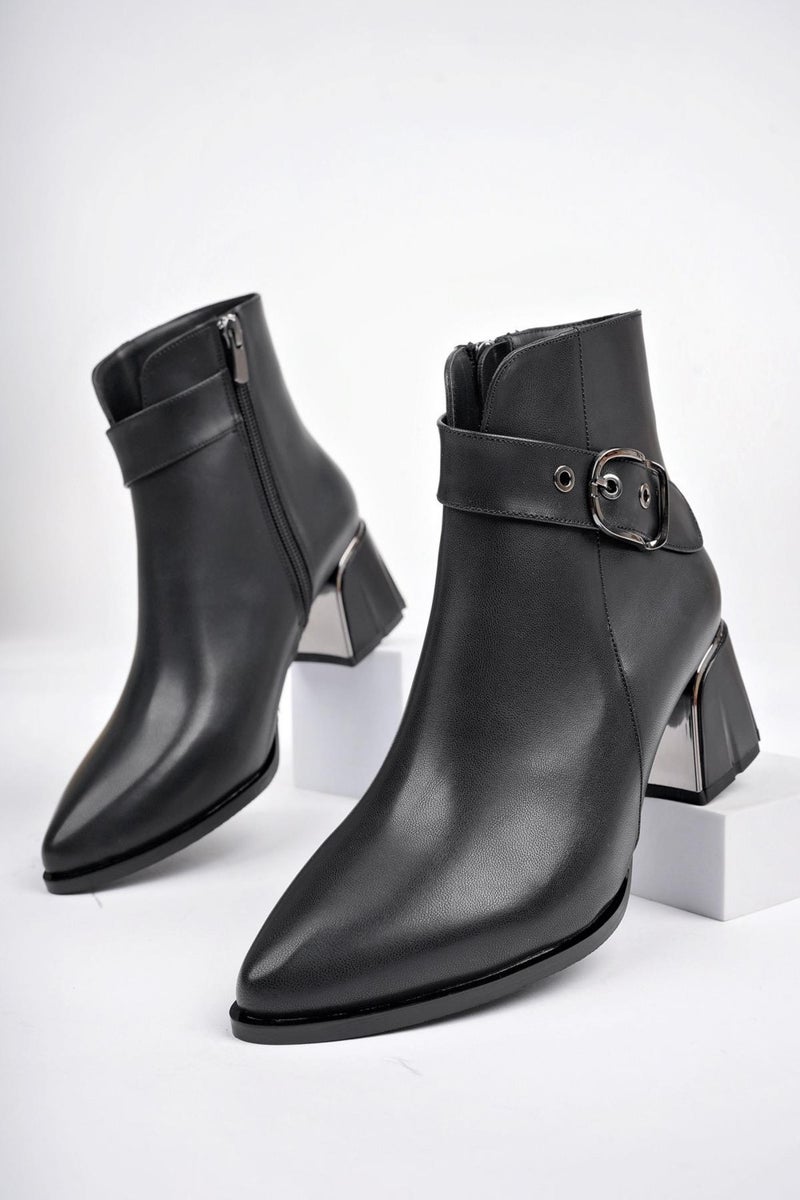 muggo Raison Belt Detailed Zippered Pointed Toe Casual Women's Boots  - Image 3