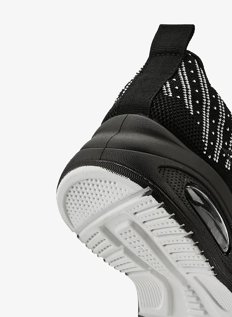 Oaklan by Shoexpress BLACK Boys Hook & Loop Sports Shoes for Men | Best Price UAE