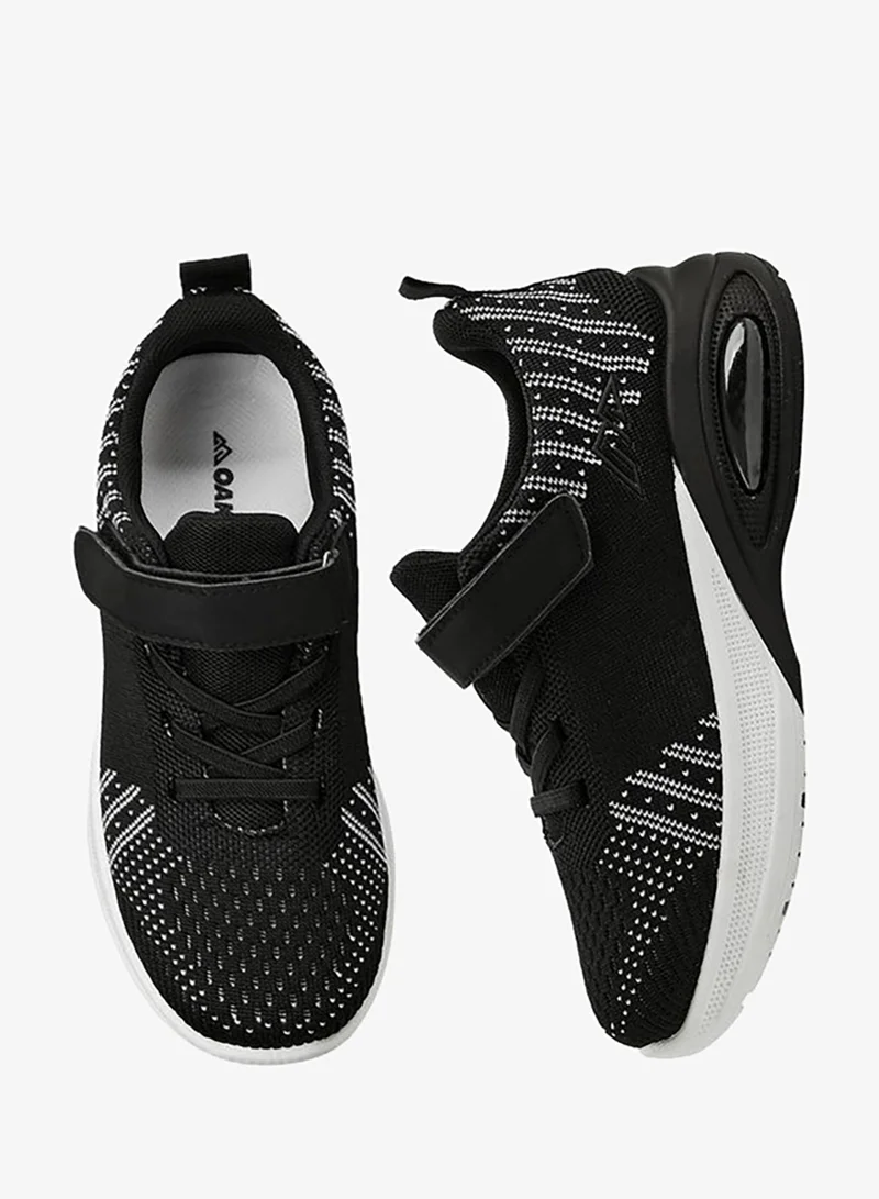 Oaklan by Shoexpress BLACK Boys Hook & Loop Sports Shoes for Men | Best Price UAE