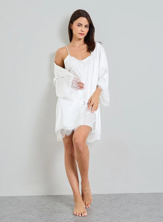 تايك تو White Lace Trims Statin Robe and Nightdress Set