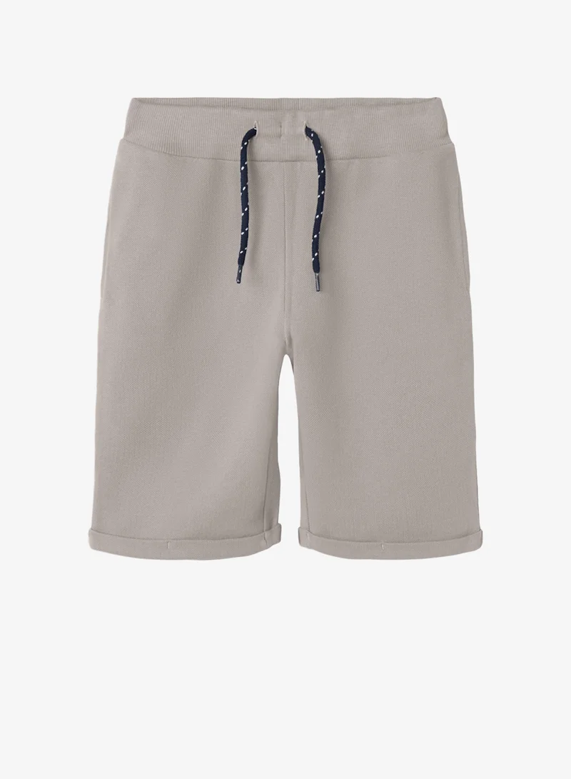 نيم ات شورت رياضي برباط للأطفال