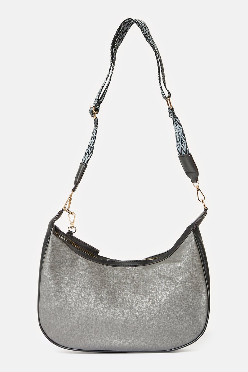 ADRIENNE VITTADINI Women Hardware Logo Hobo Bag With Card Holder, Dark Grey - Image 3