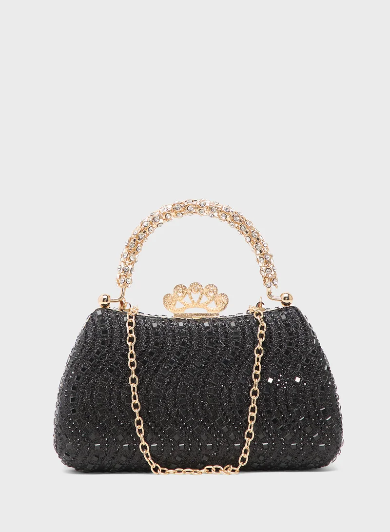خزانة Clutch