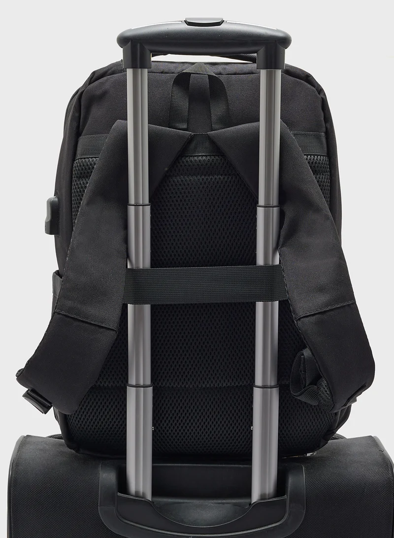 Robert Wood Casual Backpack With Padded Support And Usb Port