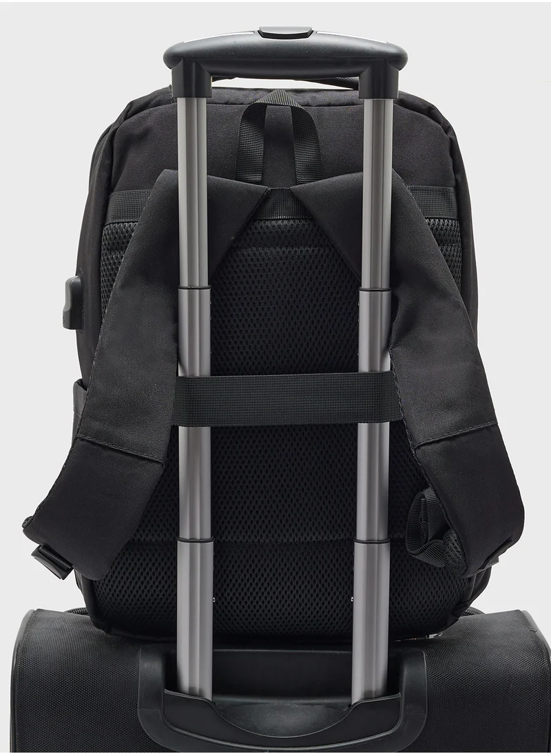 روبرت وود Casual Backpack With Padded Support And Usb Port
