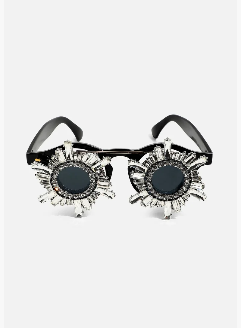 SOHI Trendy Designer Stone Western Wear Sunglass For Women